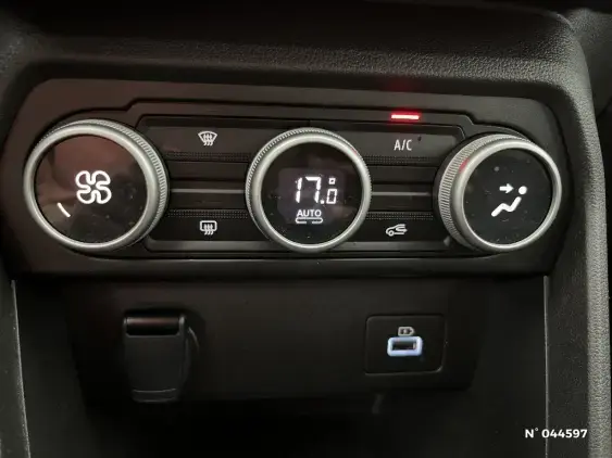 DACIA SANDERO III - voiture d'occasion - Photo 14