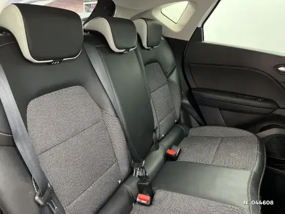 RENAULT CAPTUR II - voiture d'occasion - Photo 11