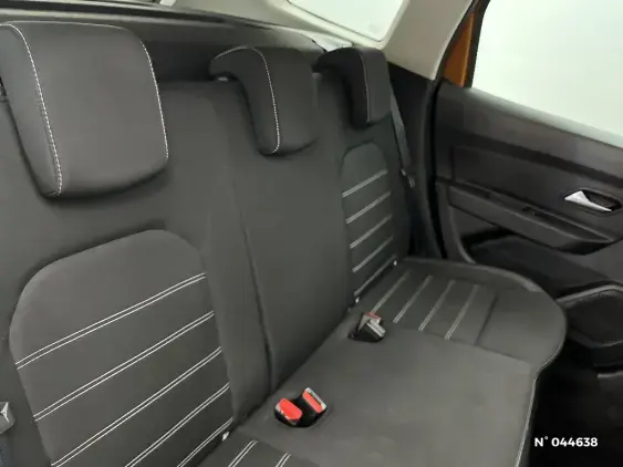 DACIA DUSTER II - voiture d'occasion - Photo 11