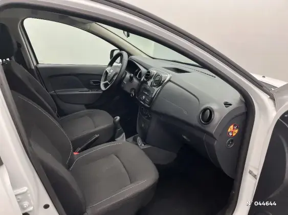 DACIA SANDERO II - voiture d'occasion - Photo 10