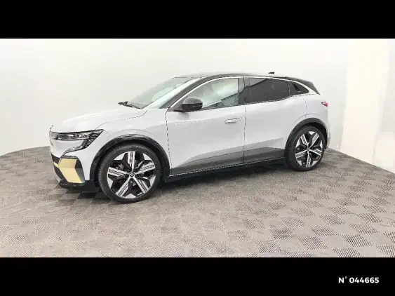 RENAULT MEGANE V - voiture d'occasion - Photo 2
