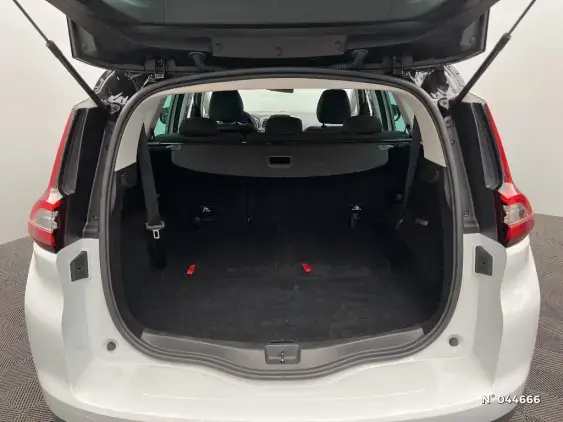 RENAULT SCENIC IV - voiture d'occasion - Photo 7