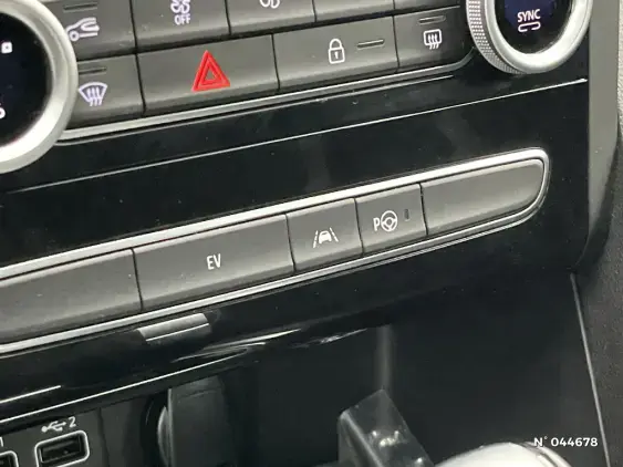 RENAULT MEGANE IV - voiture d'occasion - Photo 15