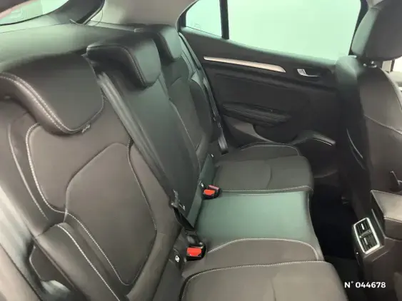 RENAULT MEGANE IV - voiture d'occasion - Photo 11