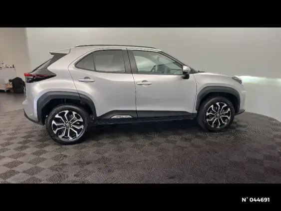 TOYOTA YARIS CROSS I - voiture d'occasion - Photo 5