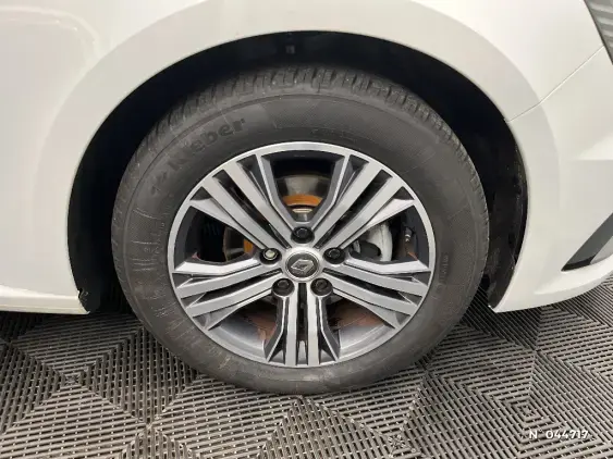 RENAULT MEGANE IV - voiture d'occasion - Photo 8