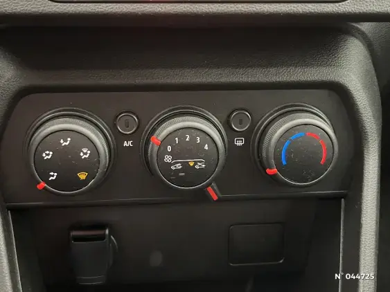 DACIA SANDERO III - voiture d'occasion - Photo 14