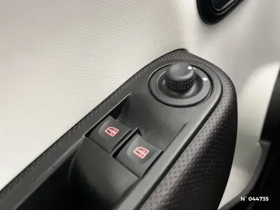 RENAULT TWINGO III - voiture d'occasion - Photo 15