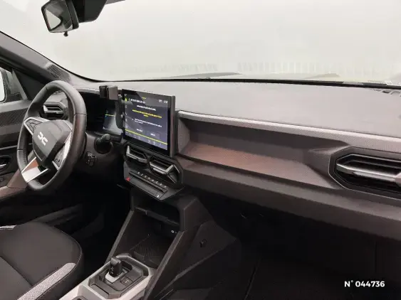 DACIA DUSTER III - voiture d'occasion - Photo 9