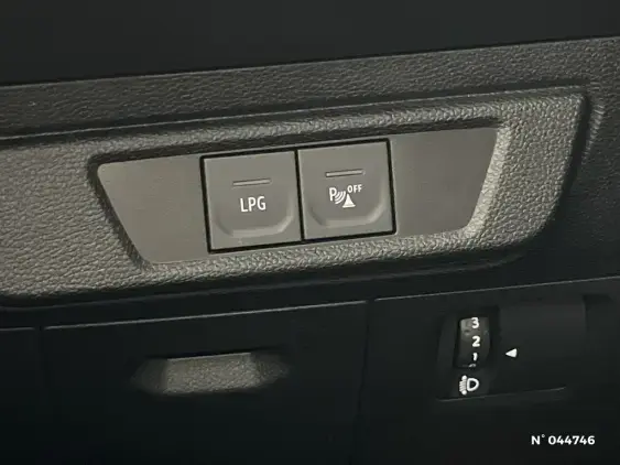 DACIA SANDERO III - voiture d'occasion - Photo 15