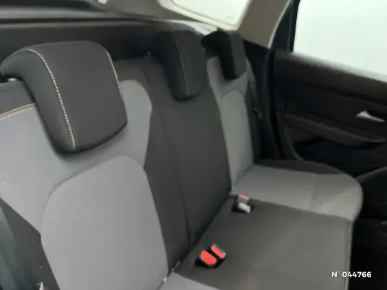 DACIA DUSTER II - voiture d'occasion - Photo 11