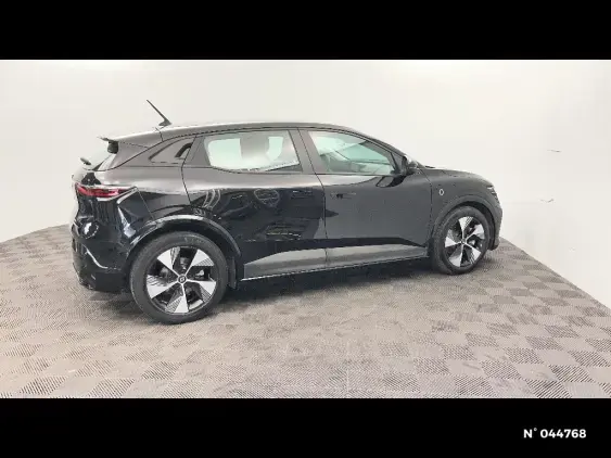 RENAULT MEGANE V - voiture d'occasion - Photo 5