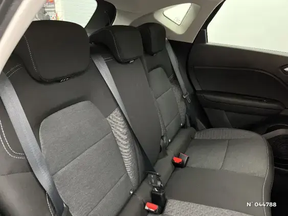 RENAULT CAPTUR II - voiture d'occasion - Photo 11