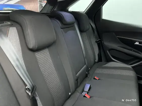 PEUGEOT 3008 II - voiture d'occasion - Photo 11