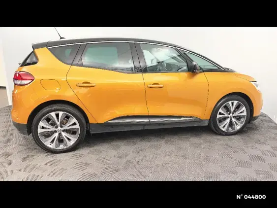 RENAULT SCENIC IV - voiture d'occasion - Photo 5