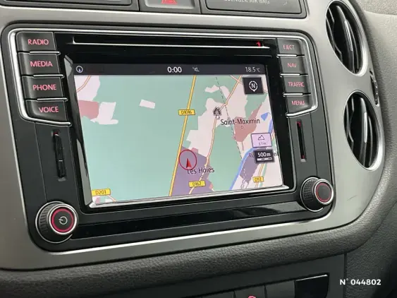 VOLKSWAGEN TIGUAN - voiture d'occasion - Photo 13