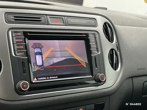 VOLKSWAGEN TIGUAN - voiture d'occasion - Photo 14
