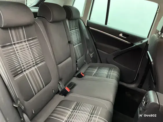 VOLKSWAGEN TIGUAN - voiture d'occasion - Photo 11