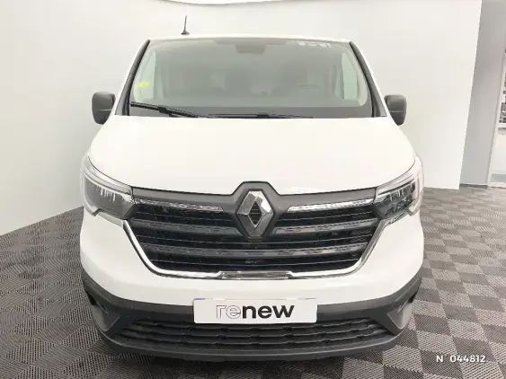 RENAULT TRAFIC FG III - voiture d'occasion - Photo 3