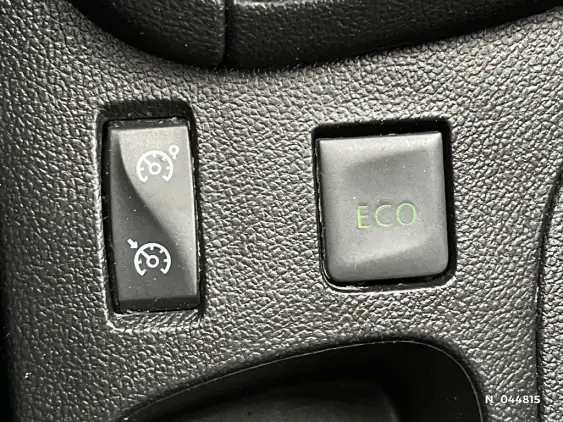 RENAULT CLIO IV - voiture d'occasion - Photo 15