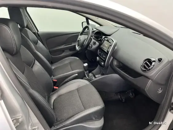 RENAULT CLIO IV - voiture d'occasion - Photo 10