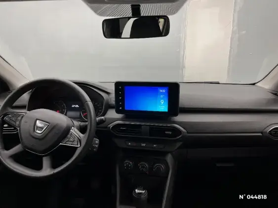 DACIA SANDERO III - voiture d'occasion - Photo 9