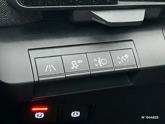 RENAULT MEGANE V - voiture d'occasion - Photo 15