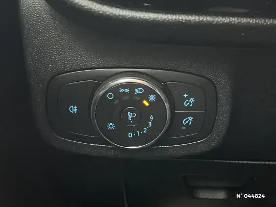 FORD FIESTA VII - voiture d'occasion - Photo 15