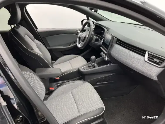 RENAULT CLIO V - voiture d'occasion - Photo 10