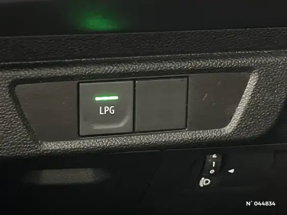 DACIA SANDERO III - voiture d'occasion - Photo 15