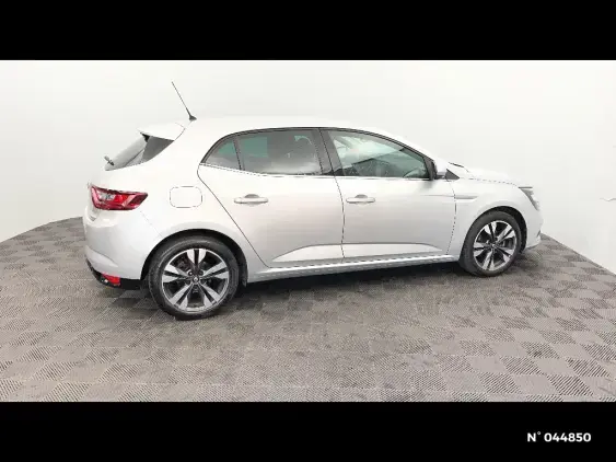 RENAULT MEGANE IV - voiture d'occasion - Photo 5