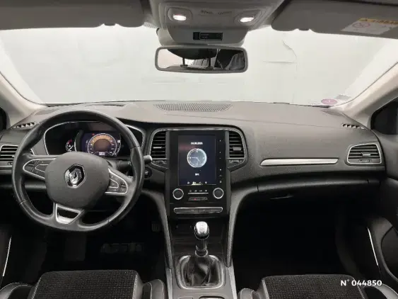 RENAULT MEGANE IV - voiture d'occasion - Photo 9