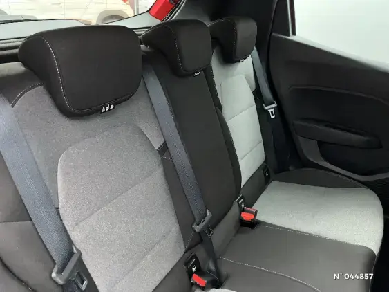 RENAULT CLIO V - voiture d'occasion - Photo 11