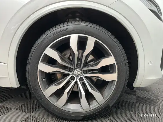 VOLKSWAGEN TOUAREG III - voiture d'occasion - Photo 8