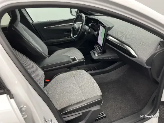RENAULT MEGANE V - voiture d'occasion - Photo 10