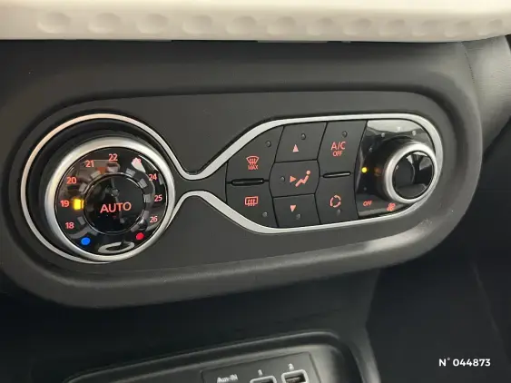 RENAULT TWINGO ELECTRIQUE III - voiture d'occasion - Photo 14