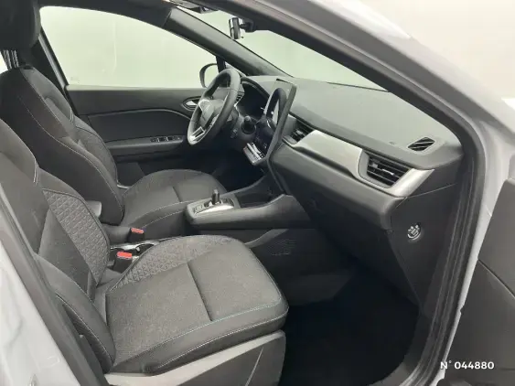 RENAULT CAPTUR II - voiture d'occasion - Photo 10