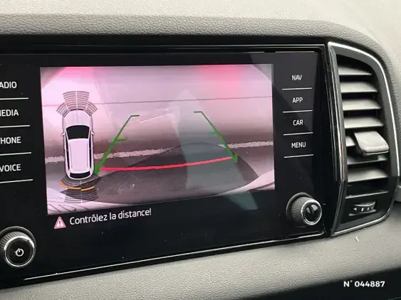 SKODA KAROQ - voiture d'occasion - Photo 14