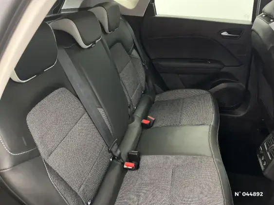RENAULT CAPTUR II - voiture d'occasion - Photo 11