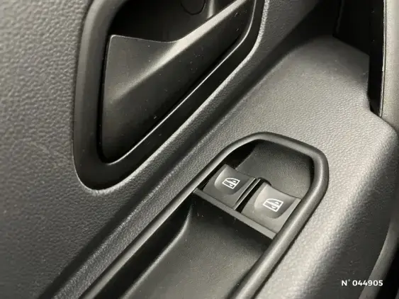 DACIA DUSTER II - voiture d'occasion - Photo 15