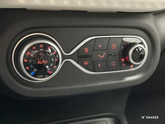 RENAULT TWINGO ELECTRIQUE III - voiture d'occasion - Photo 14