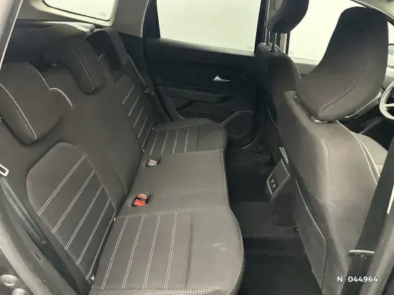 DACIA DUSTER II - voiture d'occasion - Photo 11