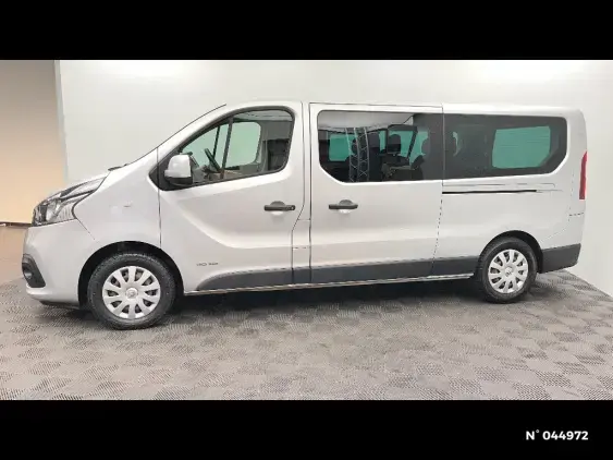 RENAULT TRAFIC III - voiture d'occasion - Photo 2