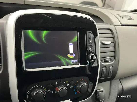 RENAULT TRAFIC III - voiture d'occasion - Photo 14