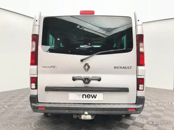 RENAULT TRAFIC III - voiture d'occasion - Photo 6