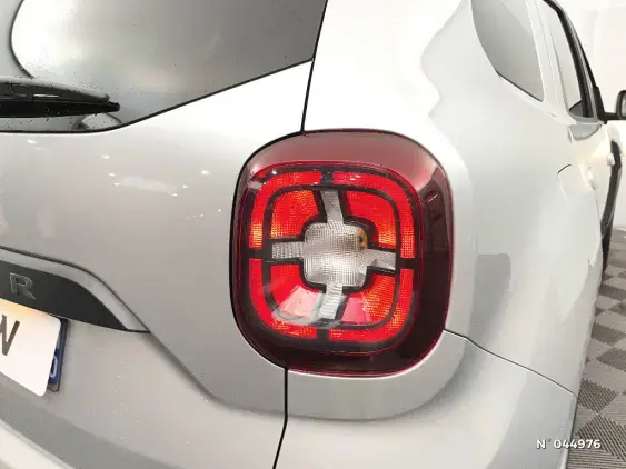 DACIA DUSTER II - voiture d'occasion - Photo 26