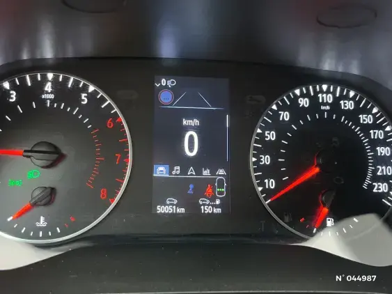 RENAULT CAPTUR II - voiture d'occasion - Photo 12
