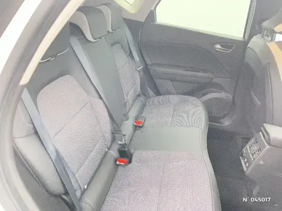 RENAULT CAPTUR II - voiture d'occasion - Photo 11