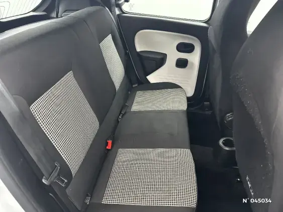 RENAULT TWINGO III - voiture d'occasion - Photo 11