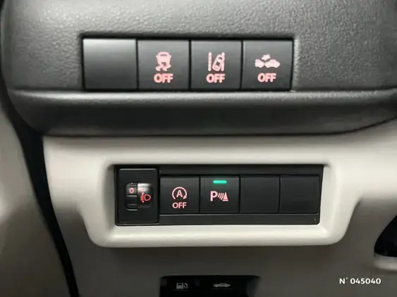 SUZUKI SWIFT IV - voiture d'occasion - Photo 15